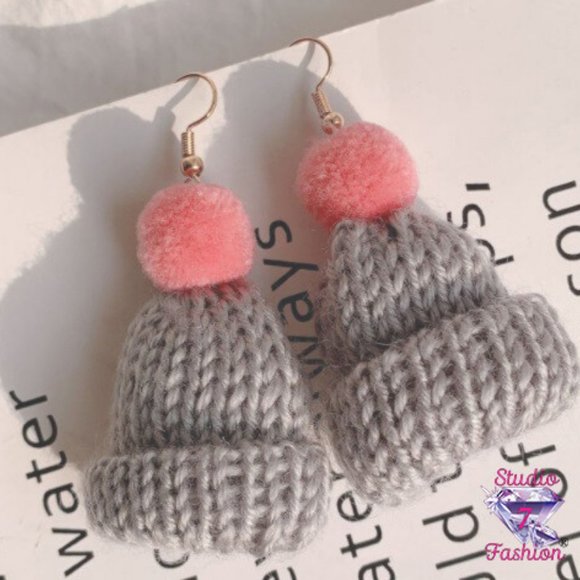 Knit Winter Hat Earrings - Picture 4 of 4